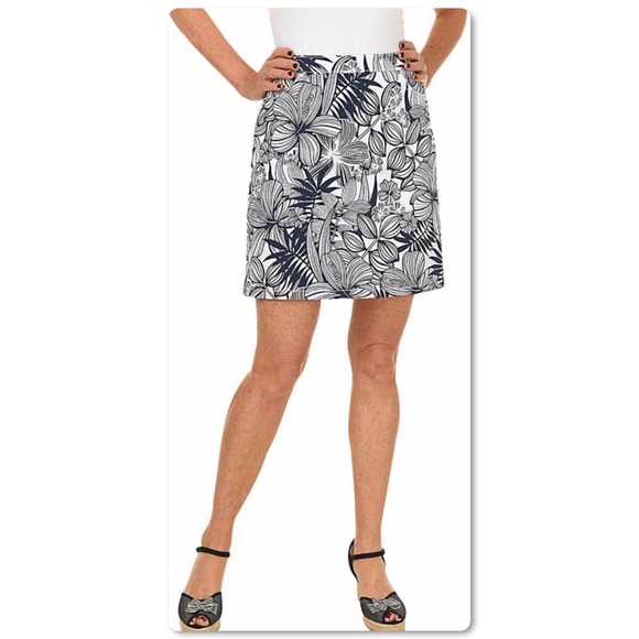 hearts of palm Pants - Skort Pull-On Stretch White Blue Floral Size 12